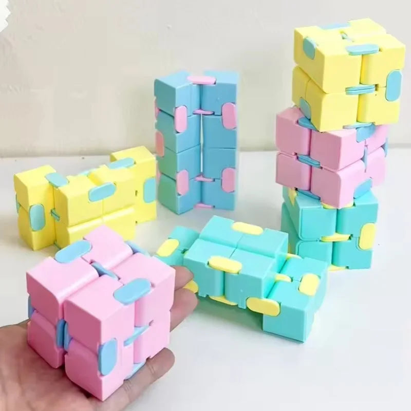 For Full Fun-04 x Infinity Cubes Fidget Toy Multicolors-