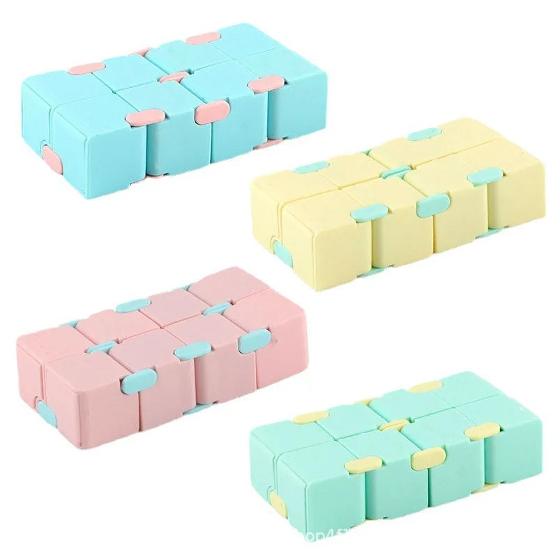 For Full Fun-04 x Infinity Cubes Fidget Toy Multicolors-
